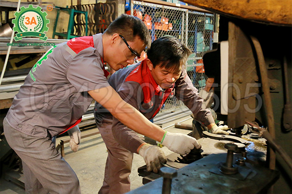 Chế tạo Máy trộn phân bón trục ngang 3A3Kw