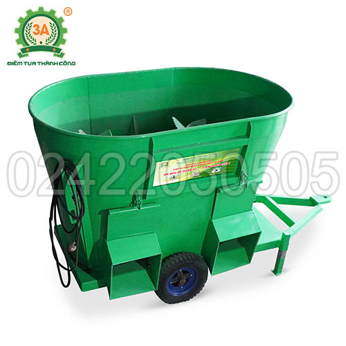 Máy trộn thức ăn cho bò di động 3A11KW