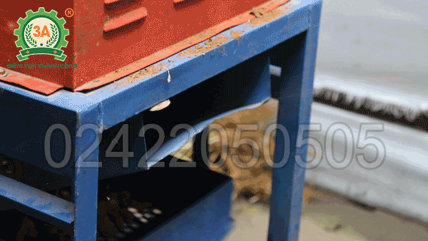 Hệ thống quạt thổi của máy tuốt lạc 3A2,2Kw