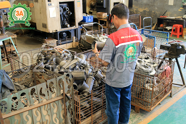 Kho linh kiện Máy xay ốc 3A3Kw (02)