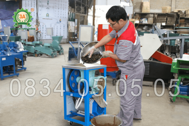 kỹ thuật viên vận hành máy