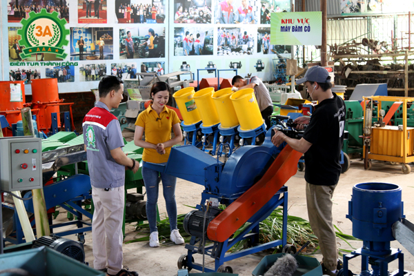 Nhà sáng chế Nguyễn Hải Châu cùng đồng hành trong chương trình nông dân khởi nghiệp trên kênh VTC2 (1)