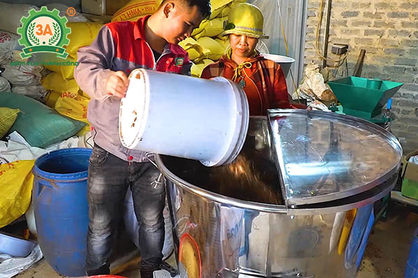Nuôi gà bằng thảo dược (06)