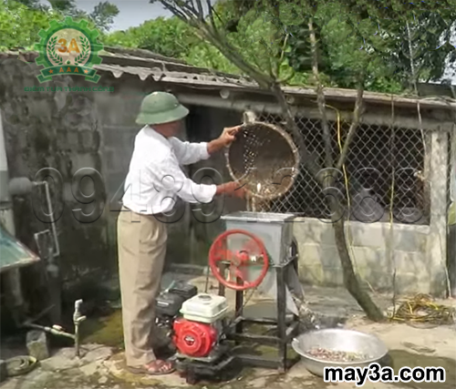 Sử dụng Máy thái cá 3A6,5Hp