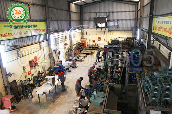 Chế tạo Thang nâng hàng hóa 3A1,5Kw