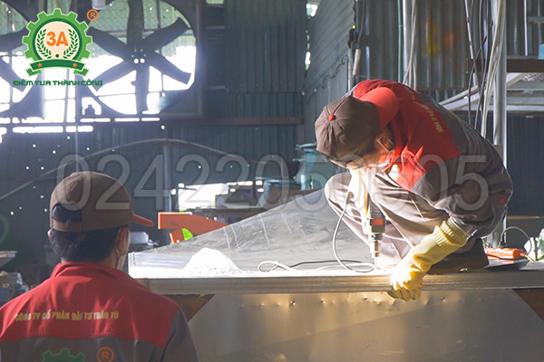 chế tạo Tủ sấy đế đông trùng hạ thảo 3A 14 khay