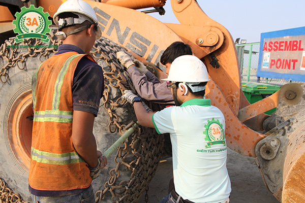 Xích bọc lốp 3A (02)