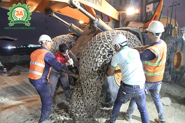 Xích bọc lốp 3A (05)