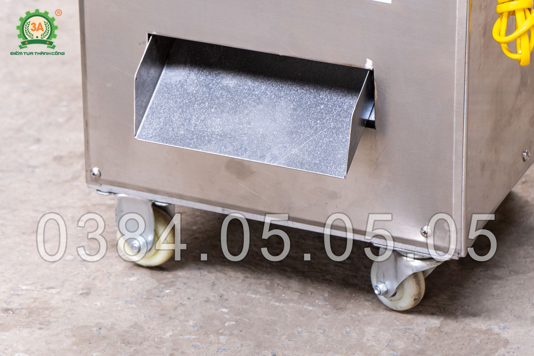 Cửa ra liệu được thiết kế dễ dàng sử dụng.