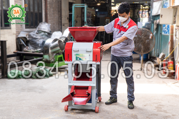 máy xay ngô vỡ công nghiệp 3A4kW