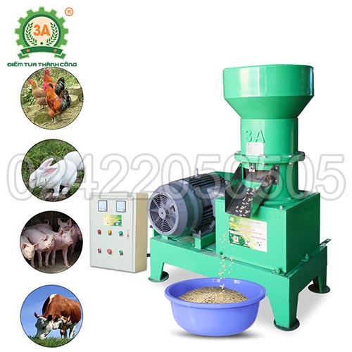 Cách trộn nguyên liệu ép cám viên cho gà tăng sức đề kháng, chống bệnh mùa hè