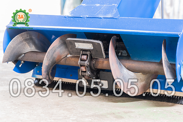 Máy hút hạt nguyên liệu