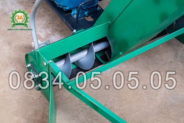 Máy hút hạt nguyên liệu